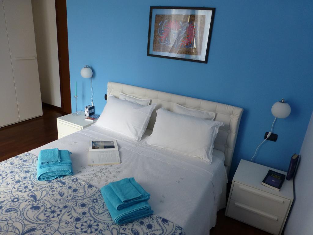 Bed and Breakfast Rutilia22 Milán Pokoj fotografie